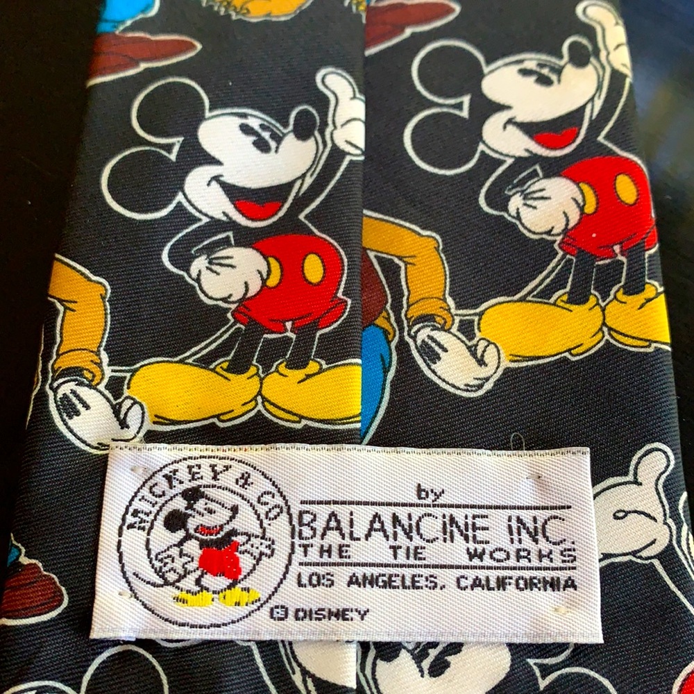 Mickey & Co Tie Los Angeles CA Disney Collectible